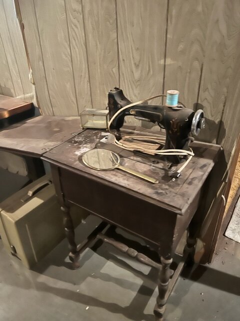 Image for 537 St. Lukes Church Road-CONTENTS