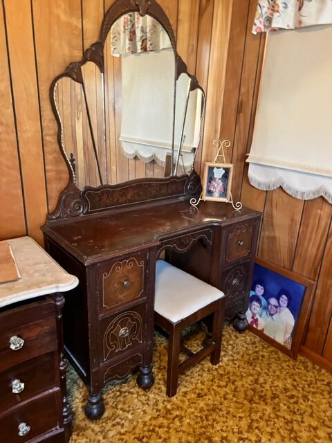 Image for 537 St. Lukes Church Road-CONTENTS