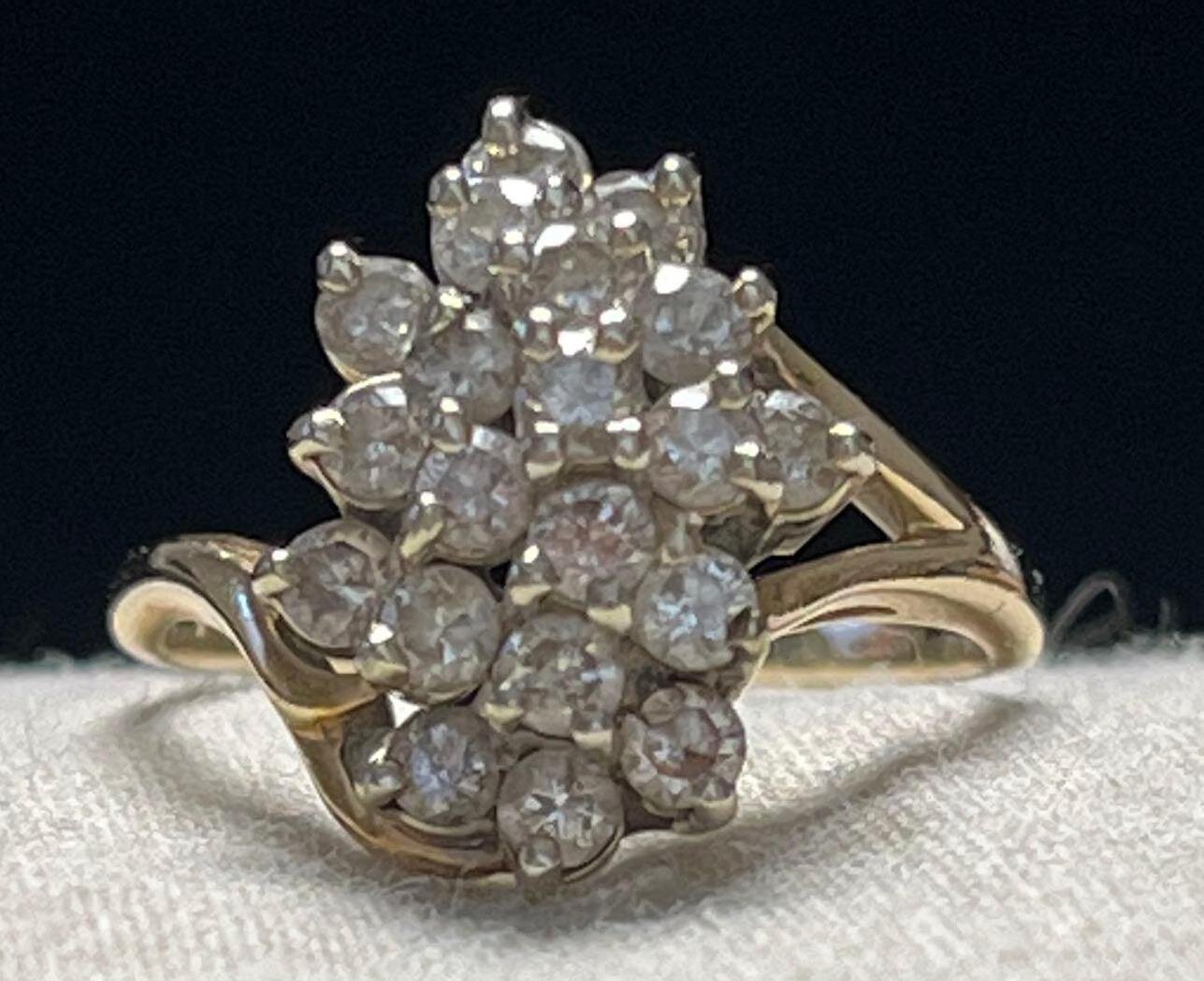 Image for Jewelry, Coins, Longaberger, Sewing, Collectibles, Furniture, Tools, Grand Marquis (Falla)