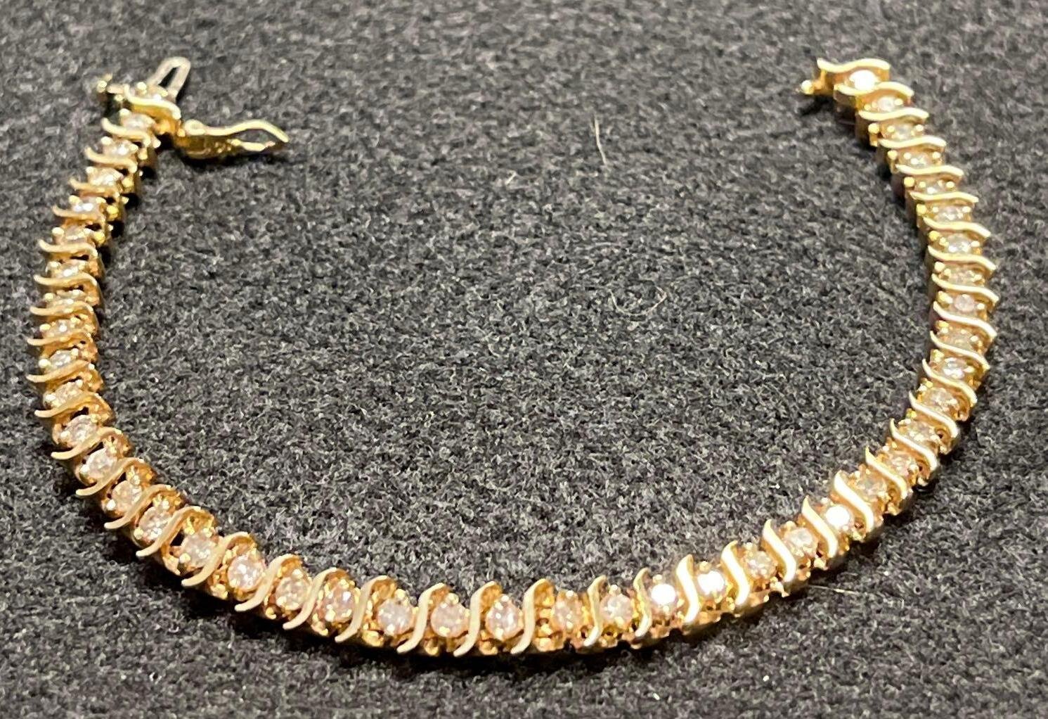 Image for Jewelry, Coins, Longaberger, Sewing, Collectibles, Furniture, Tools, Grand Marquis (Falla)