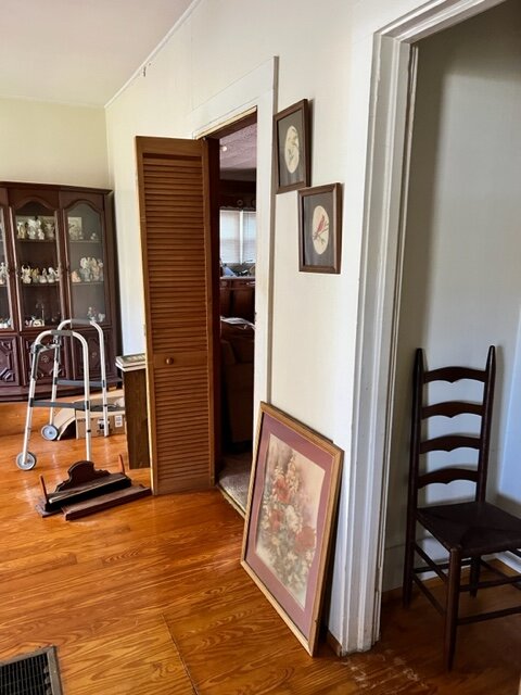 Image for 201 Hicks Circle-REAL ESTATE