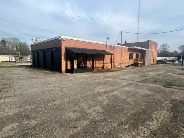 Image for 1404 W. Airline Avenue-COMMERCIAL REAL ESTATE