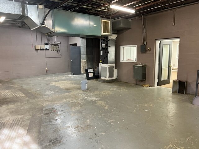 Image for 1404 W. Airline Avenue-COMMERCIAL REAL ESTATE