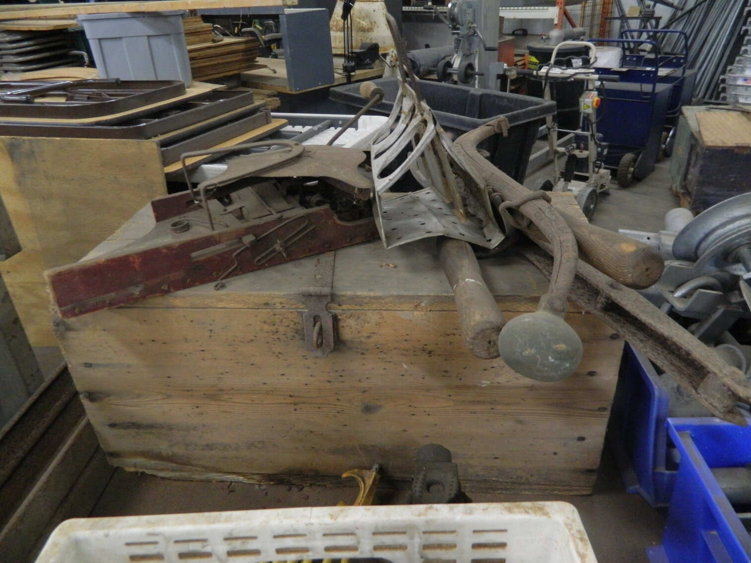 Image for PUBLIC LIQUIDATION AUCTION