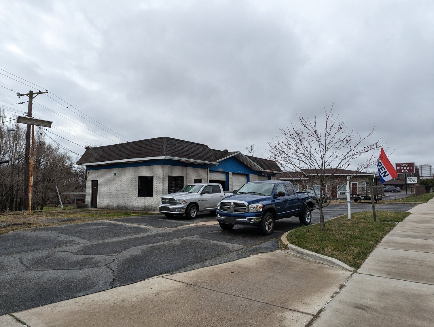 HIGH VISIBILITY ROUTE 40 COMMERCIAL PROPERTY; CAR REPAIR SHOP/BUILDING