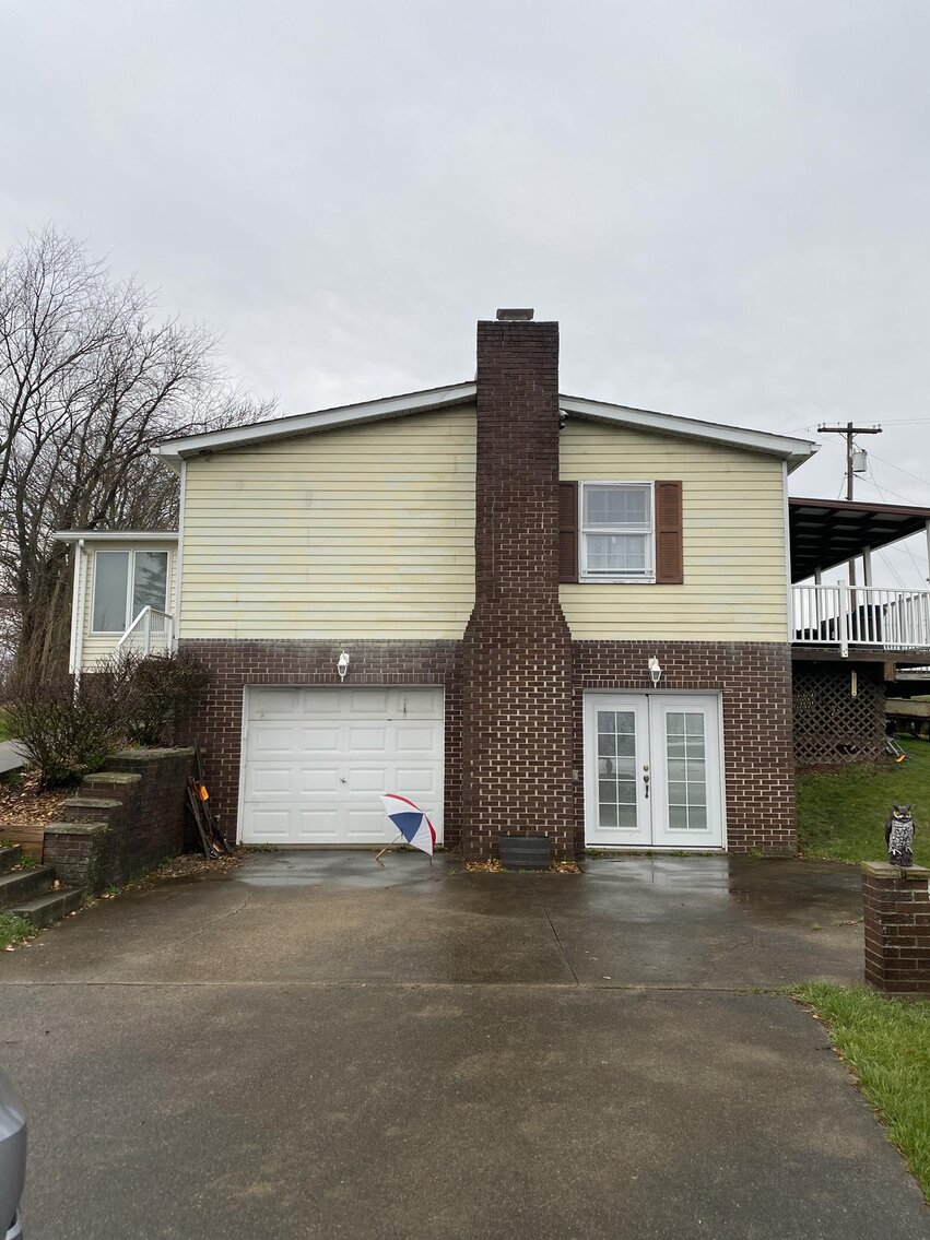 Image for SOLD $220,000 - 3 Bedroom Morgantown Home on 2.61 Acres