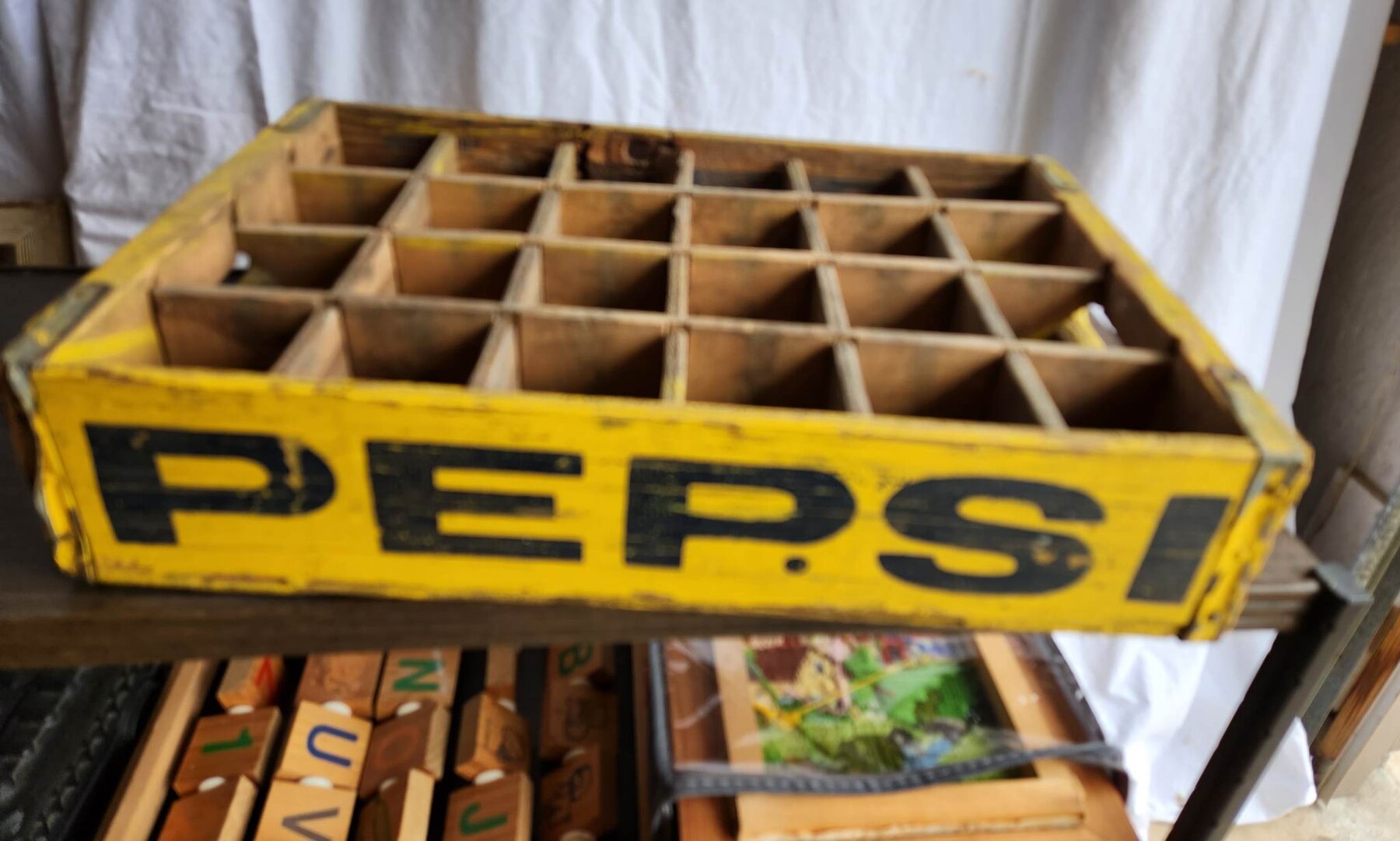 Image for LIVING ESTATE AUCTION