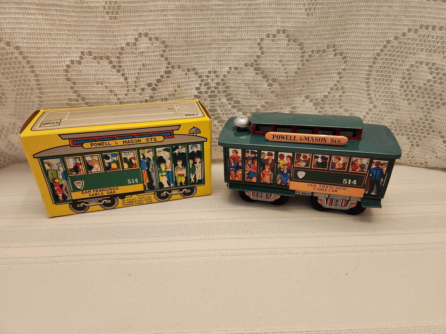 Image for LIVING ESTATE AUCTION