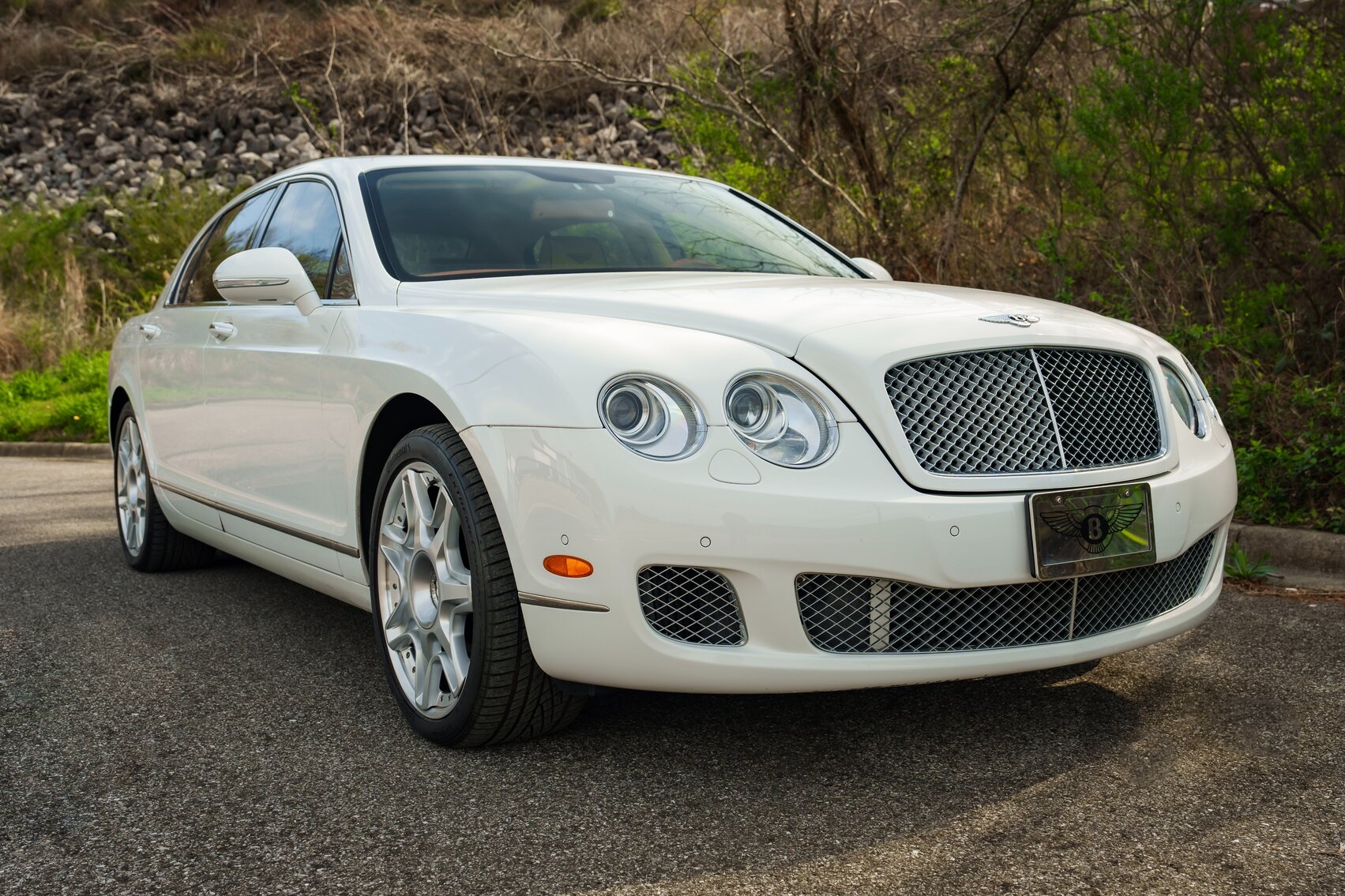 2011 BENTLEY CONTINENTAL FLYING SPUR | Bank Owned | Offered at No Reserve 