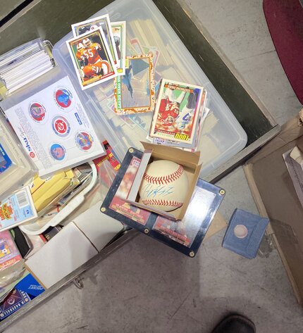 Image for HUGE 2-RING COLLECTOR'S ESTATE AUCTION