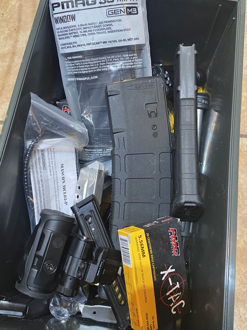 Image for HUGE 2-RING COLLECTOR'S ESTATE AUCTION