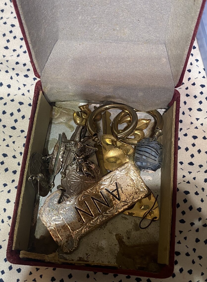 Image for HUGE 2-RING COLLECTOR'S ESTATE AUCTION