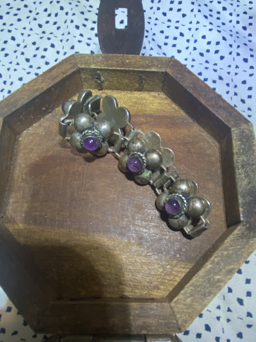 Image for HUGE 2-RING COLLECTOR'S ESTATE AUCTION