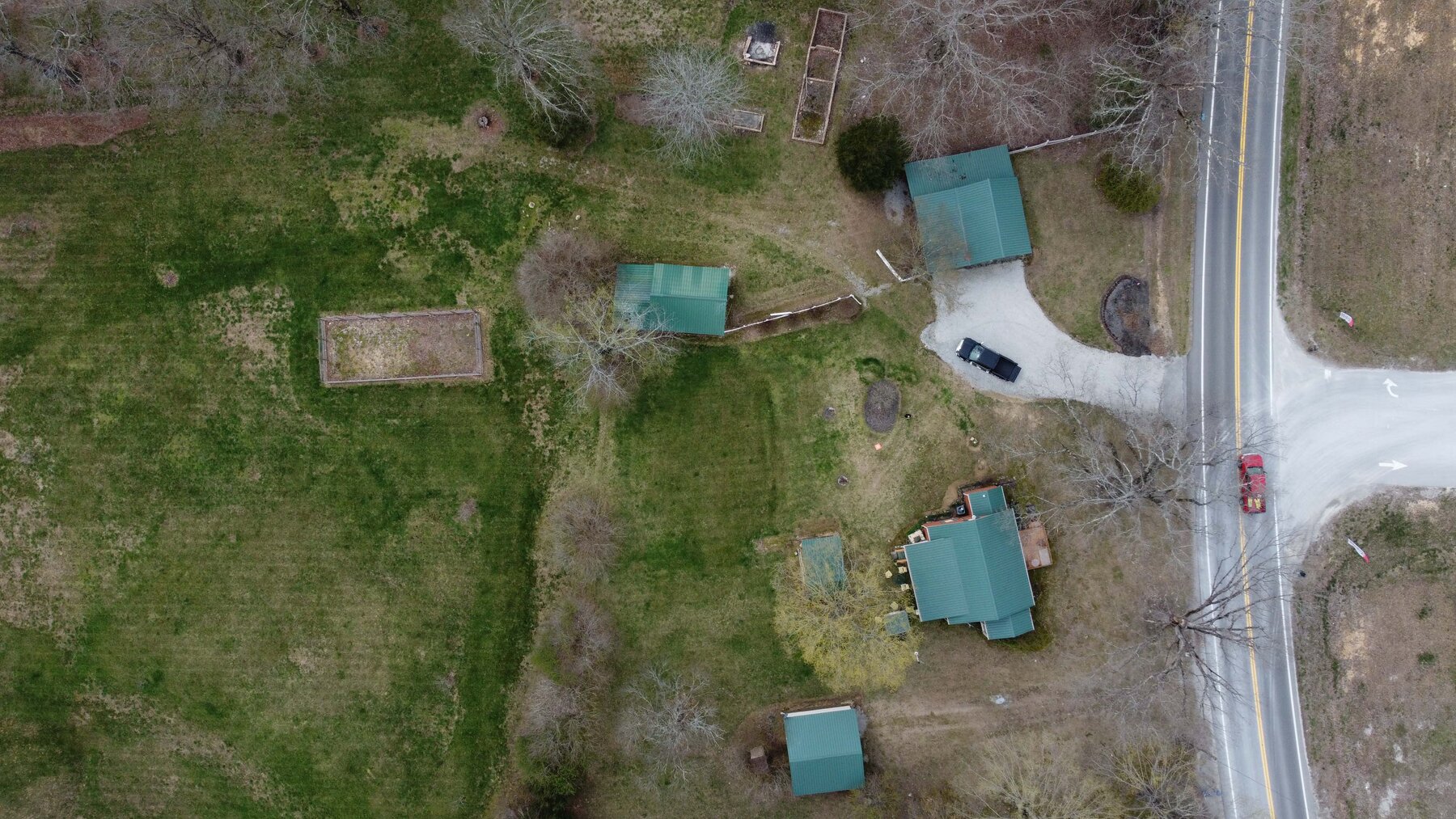 3015 Highway 48 S, Dickson