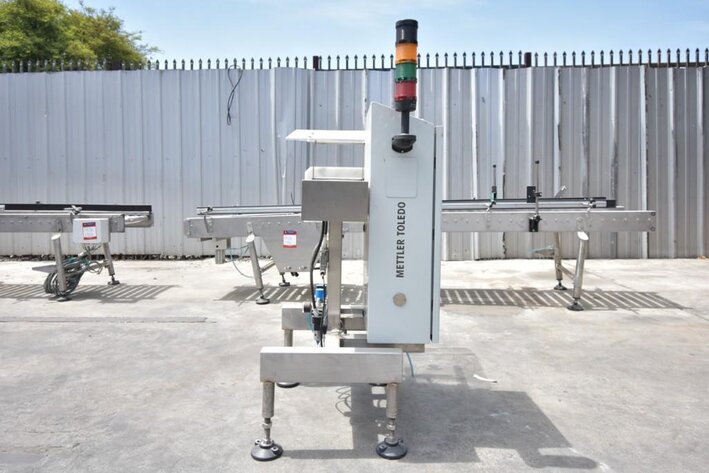 Image for ***SOLD*** MJK1169 Mettler Toledo Metal Check With Automated Push