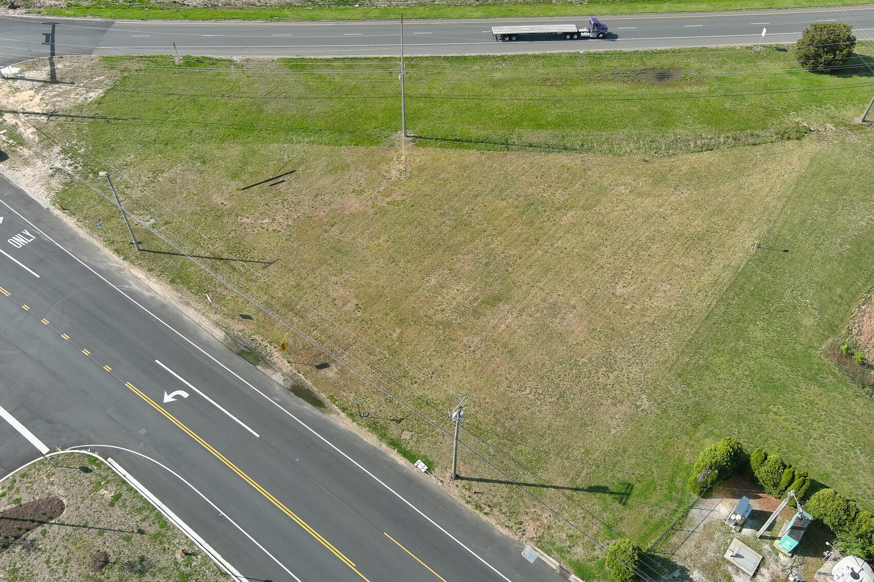 Image for Land For Lease - .89 +/- Acre Parcel Located in Carney's Point Township By Amazon Warehouse