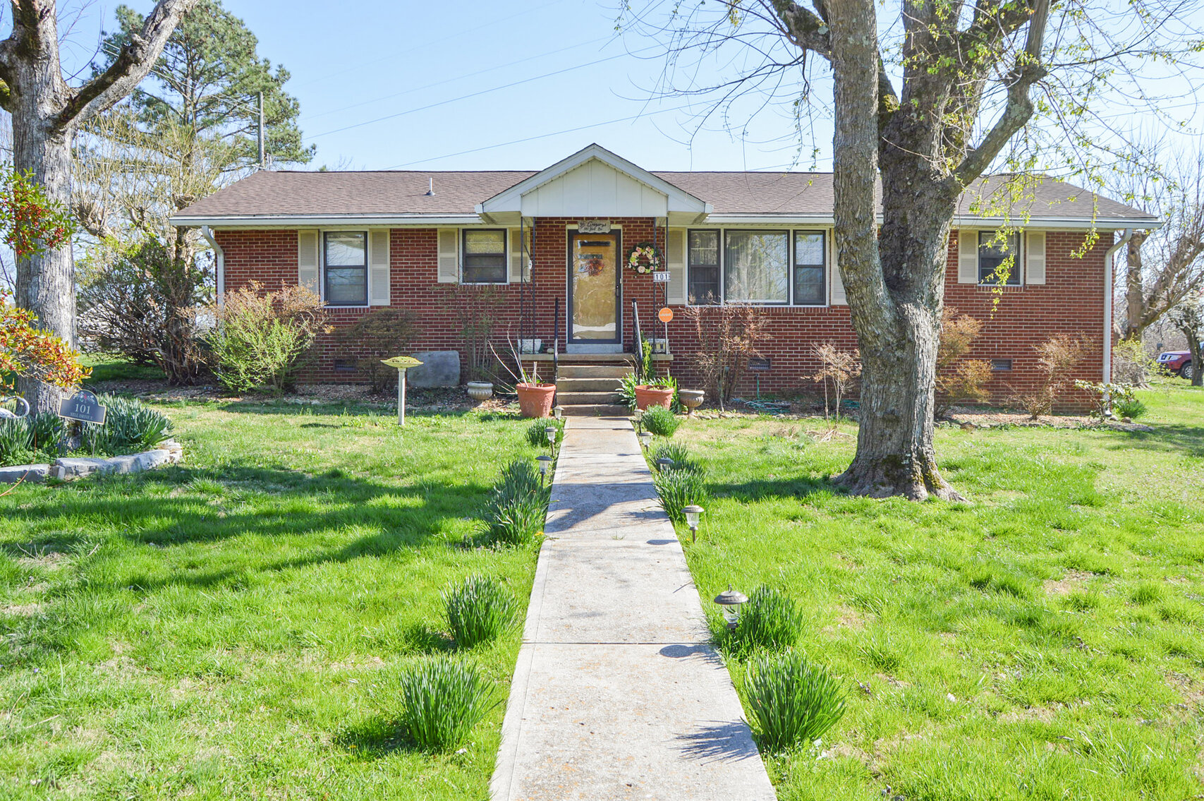 Image for 101 Yell Drive W, Wartrace