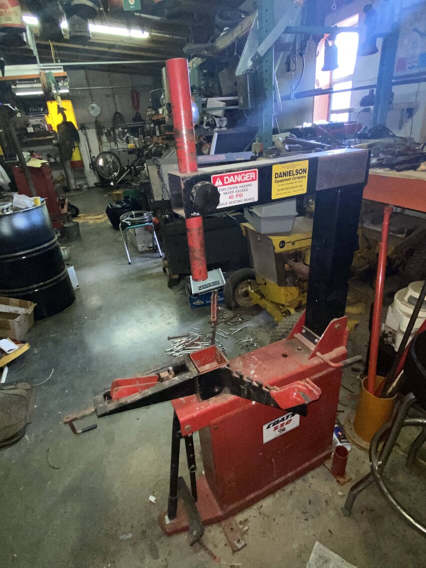 Image for ABSOLUTE ESTATE AUCTION • 2359 KY 994, BOAZ, KY