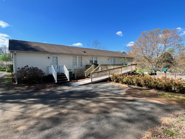 Image for 819 Gordon Court-REAL ESTATE