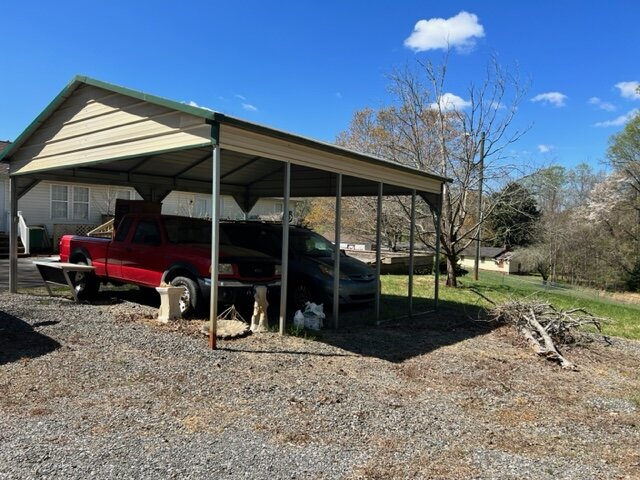 Image for 819 Gordon Court-REAL ESTATE