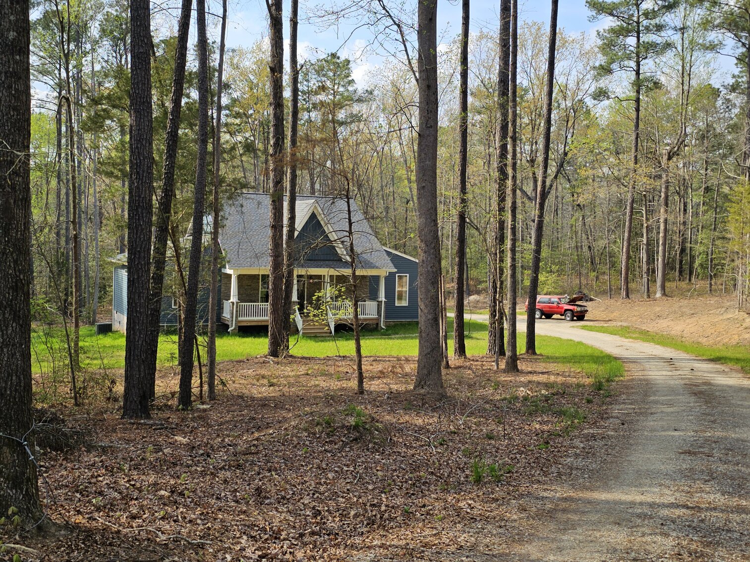 Trustee Sale 3 BR/2 BA Single Family Home 4.58± AC Lot 1,952± SF