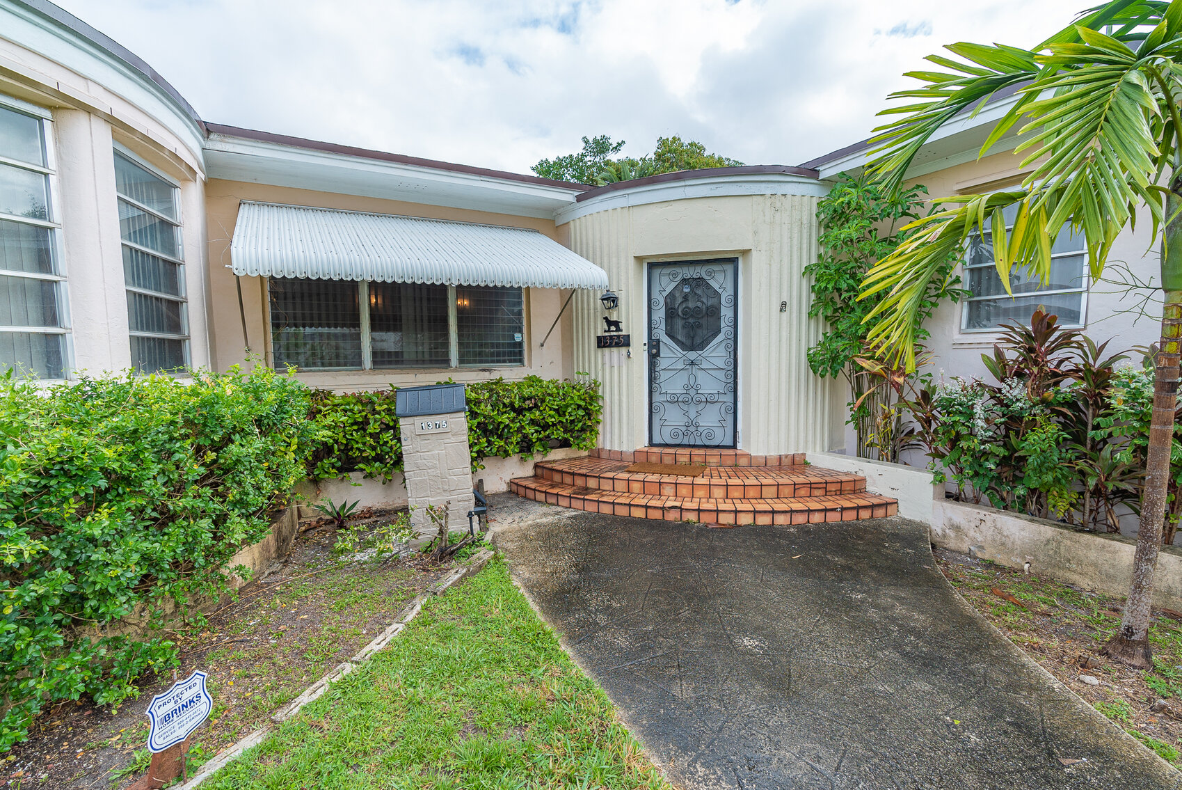 Image for Real Estate Auction by Order of the Bettye and Gerry R. Munro Estate