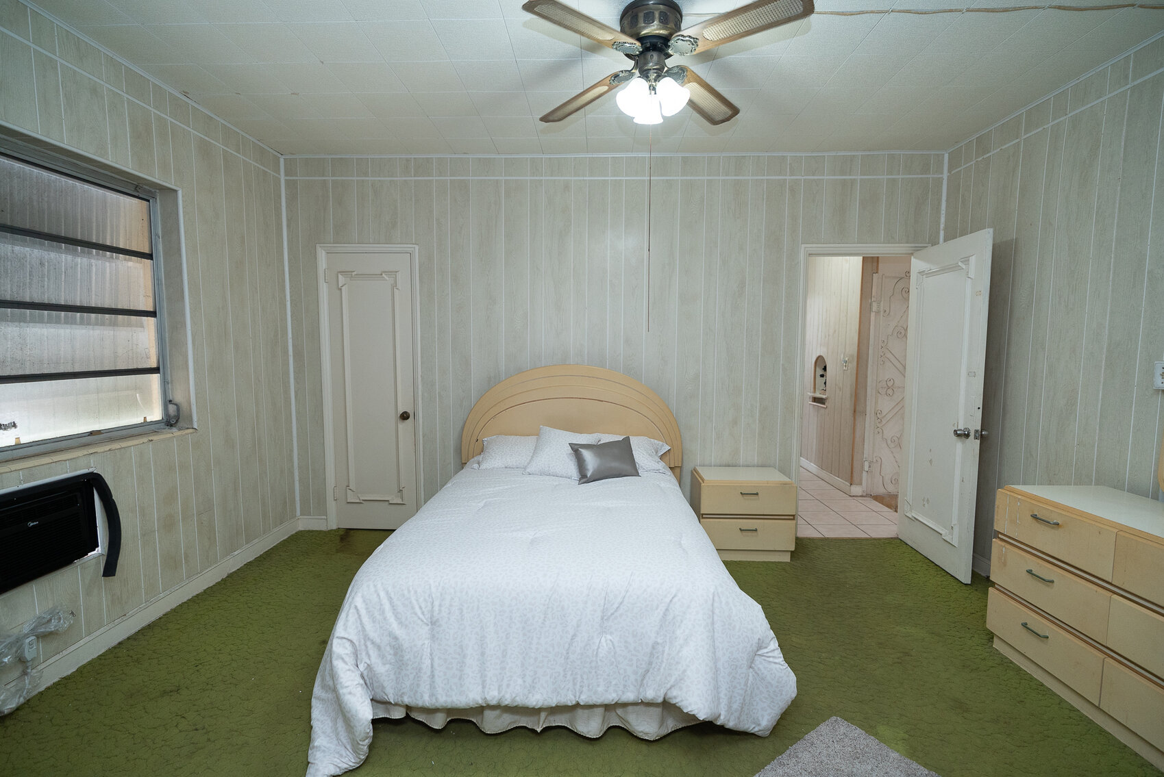 Image for Real Estate Auction by Order of the Bettye and Gerry R. Munro Estate