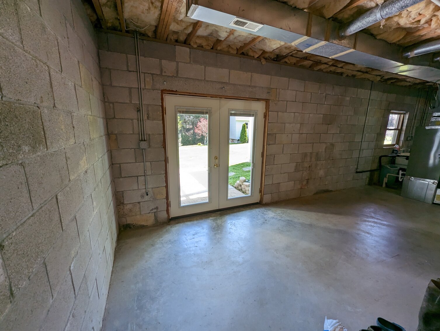 Image for 3 BR, 2 BA RANCHER W/ LARGE 2-CAR GARAGE ON 0.44+/- ACRE LOT