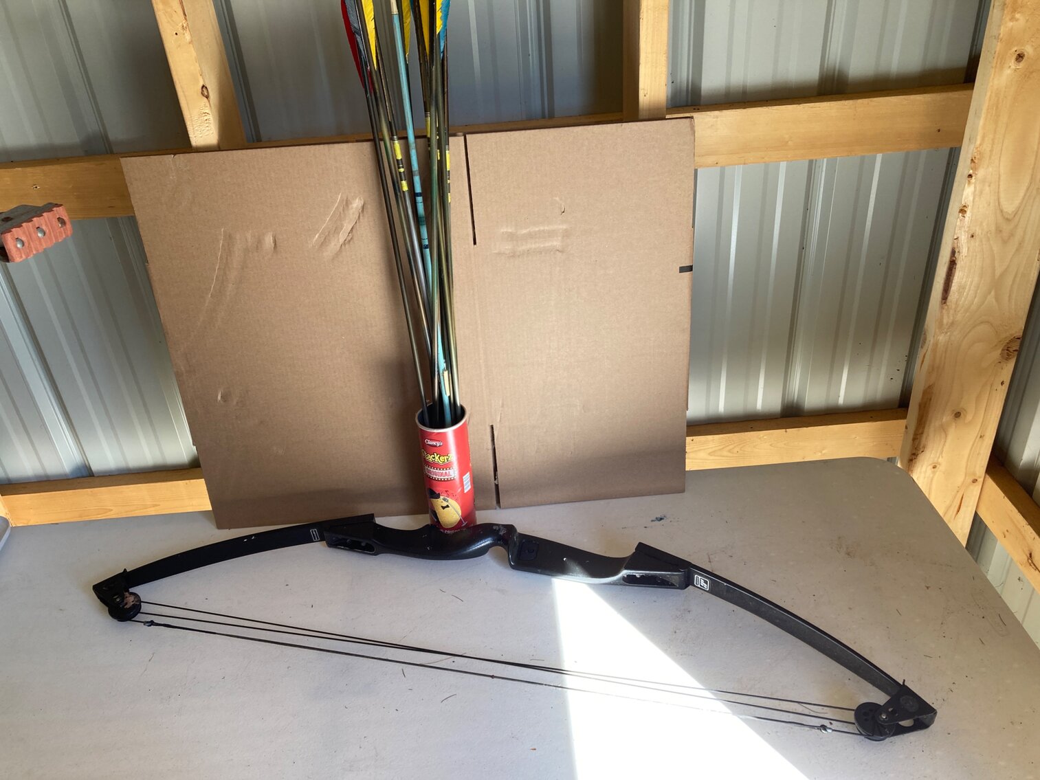 Bow with Arrows