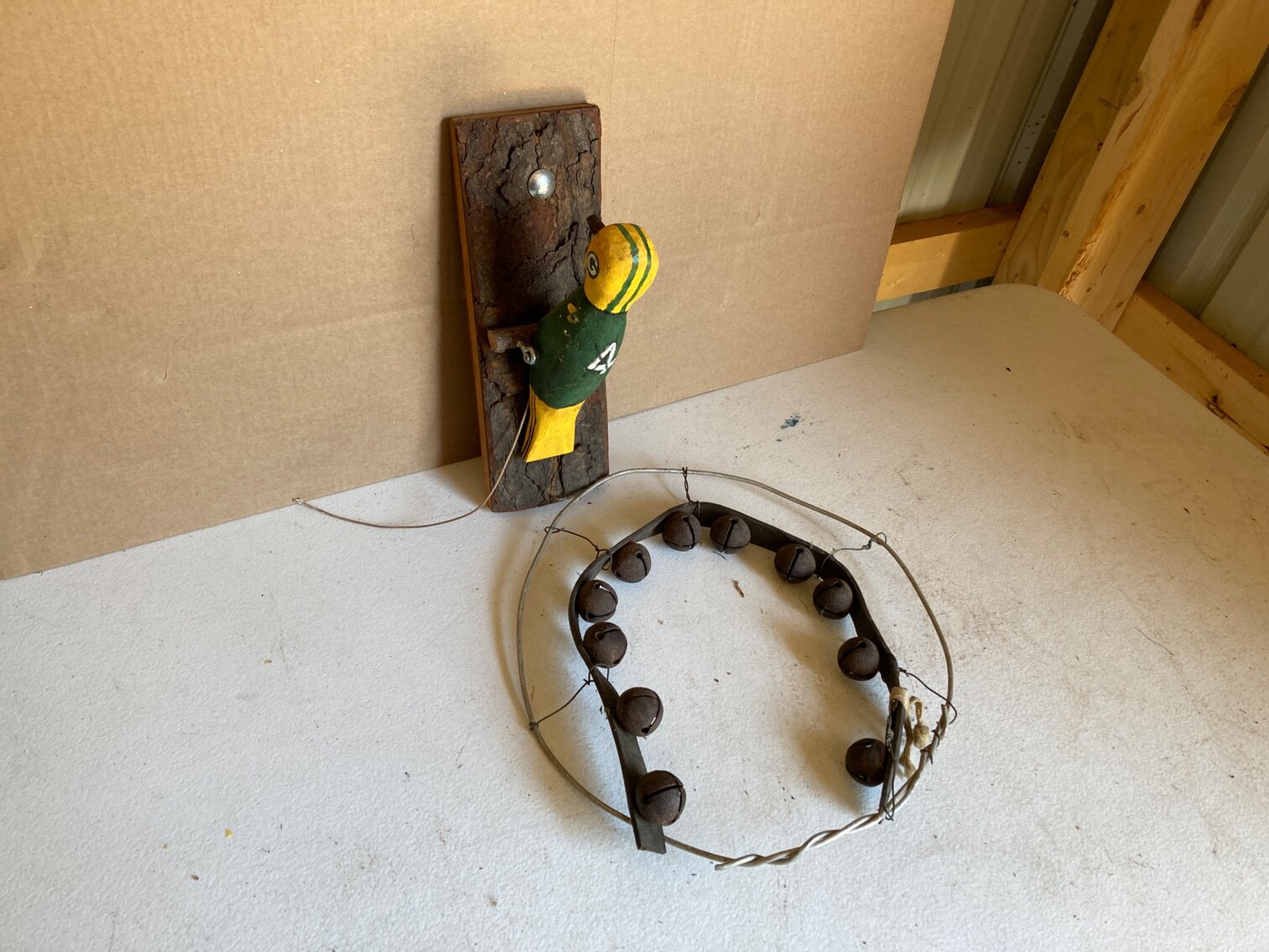 Packer Woodpecker, Metal Bells