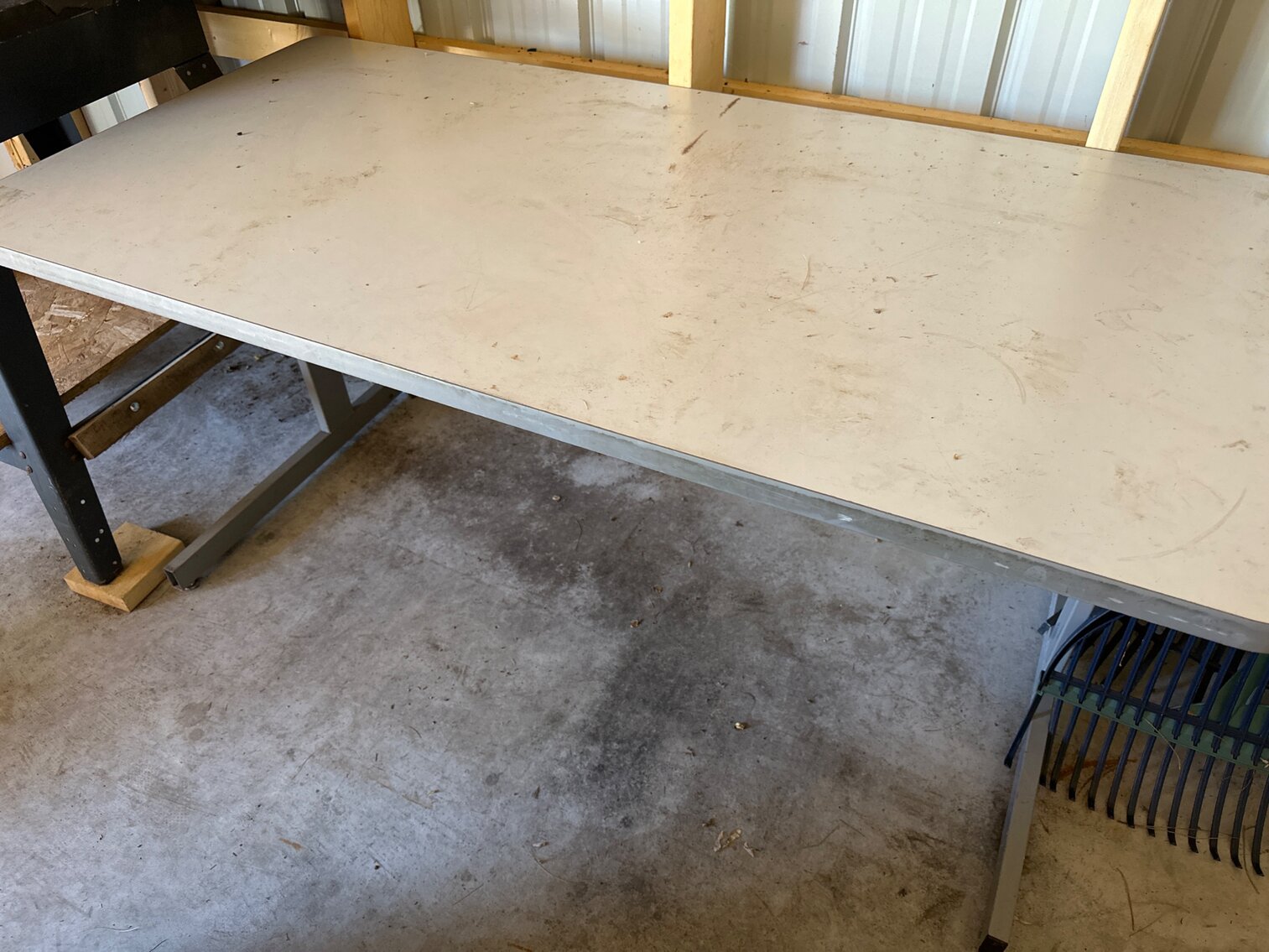 5’ Foot Table