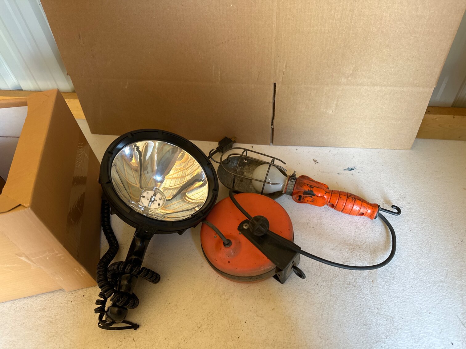 Spot Light, Trouble Light