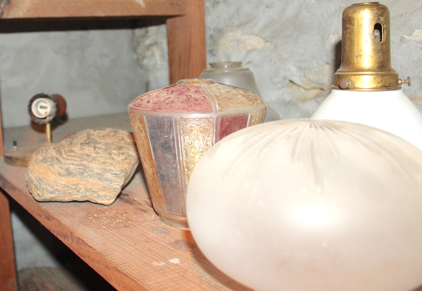 Image for ANTIQUE DEALER'S ESTATE AUCTION