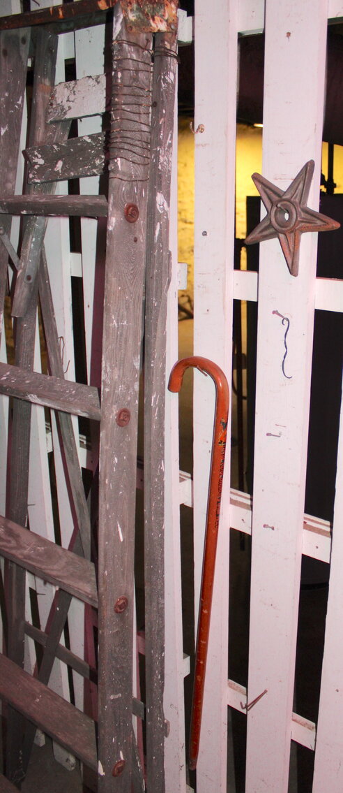 Image for ANTIQUE DEALER'S ESTATE AUCTION