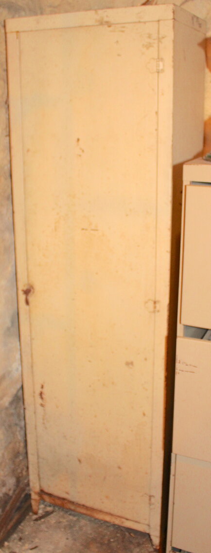 Image for ANTIQUE DEALER'S ESTATE AUCTION