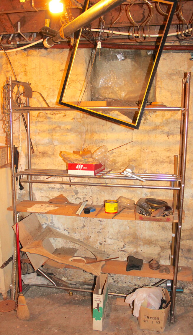 Image for ANTIQUE DEALER'S ESTATE AUCTION