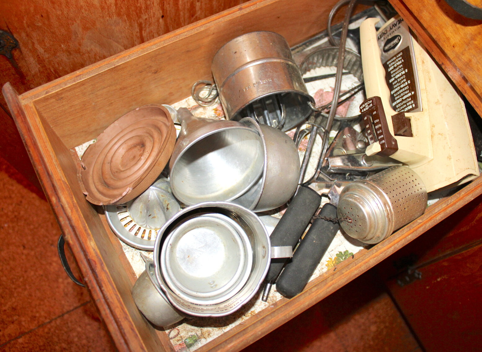 Image for ANTIQUE DEALER'S ESTATE AUCTION