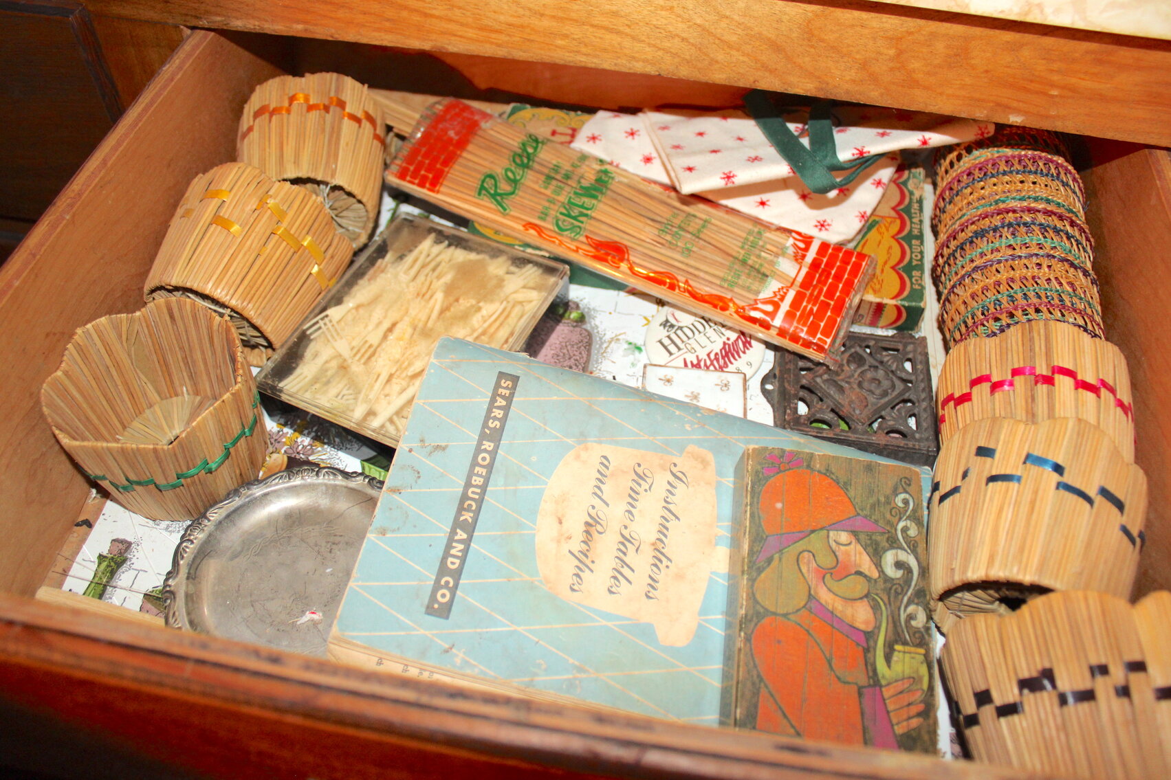 Image for ANTIQUE DEALER'S ESTATE AUCTION