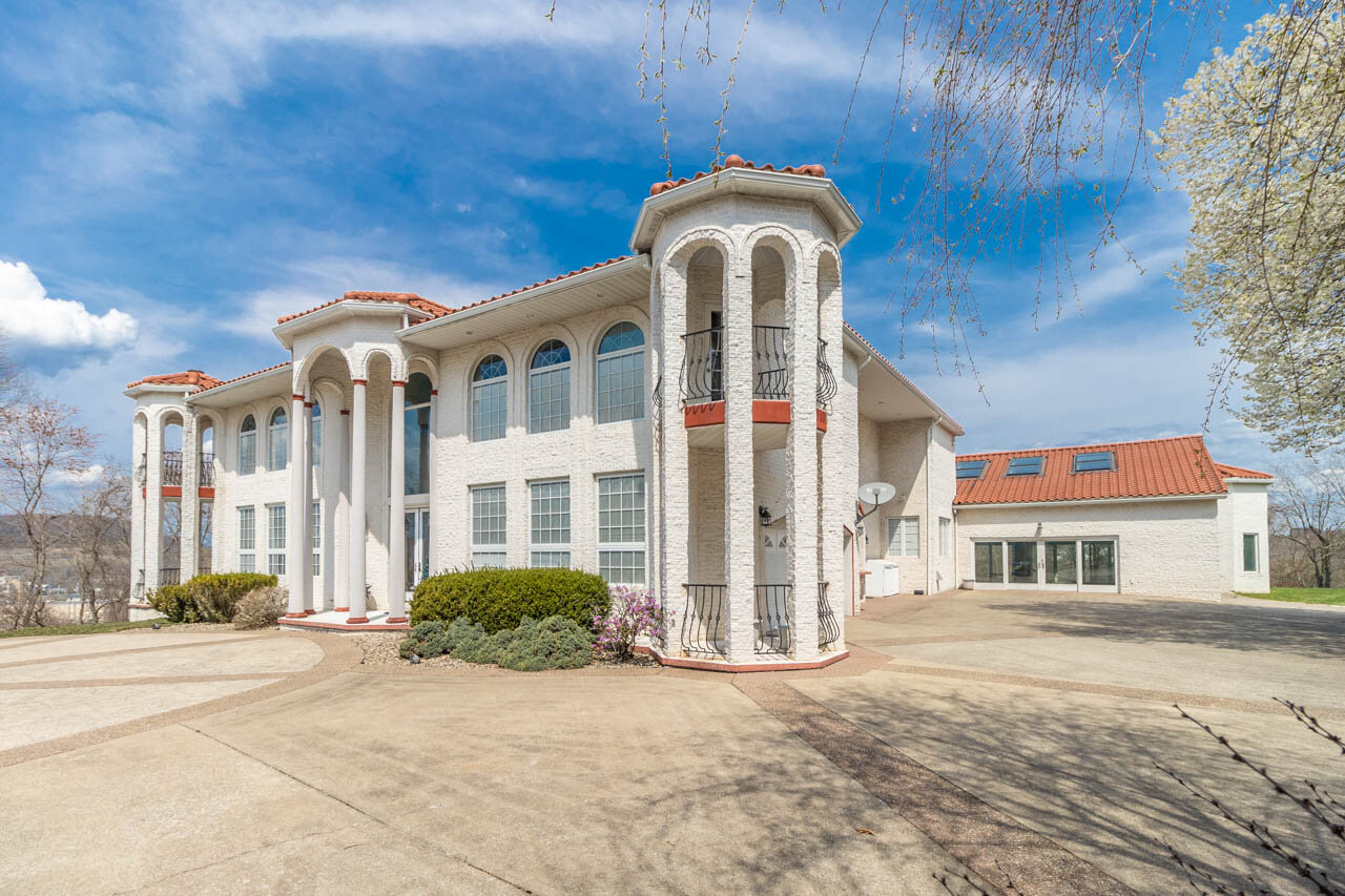 Image for SOLD $1,300,000 - Exquisite 13,000 Sqft. Custom Built Home in Suncrest