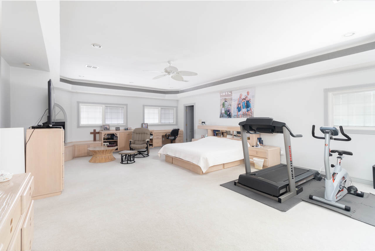 Image for SOLD $1,300,000 - Exquisite 13,000 Sqft. Custom Built Home in Suncrest