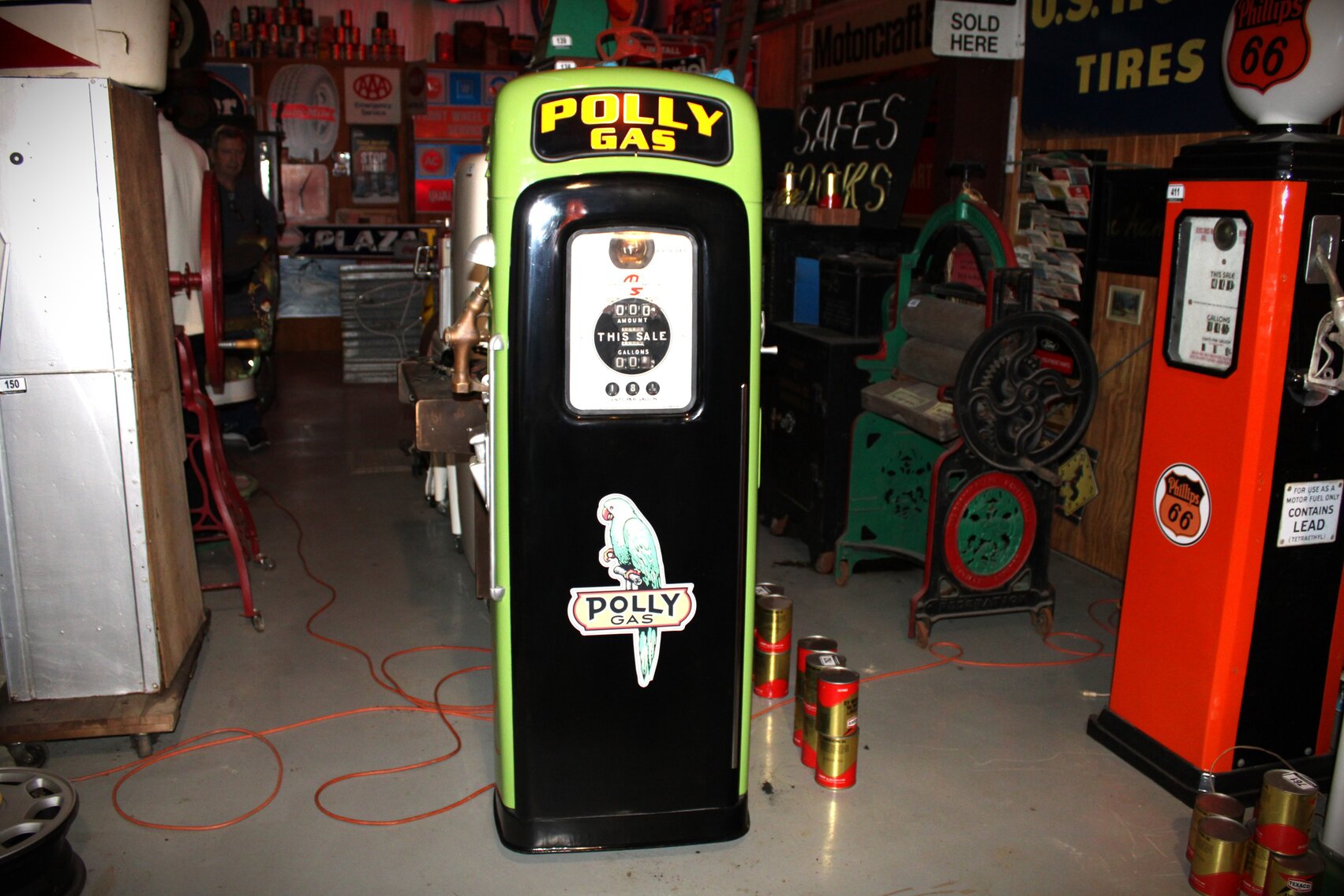 POLLY GAS PUMP