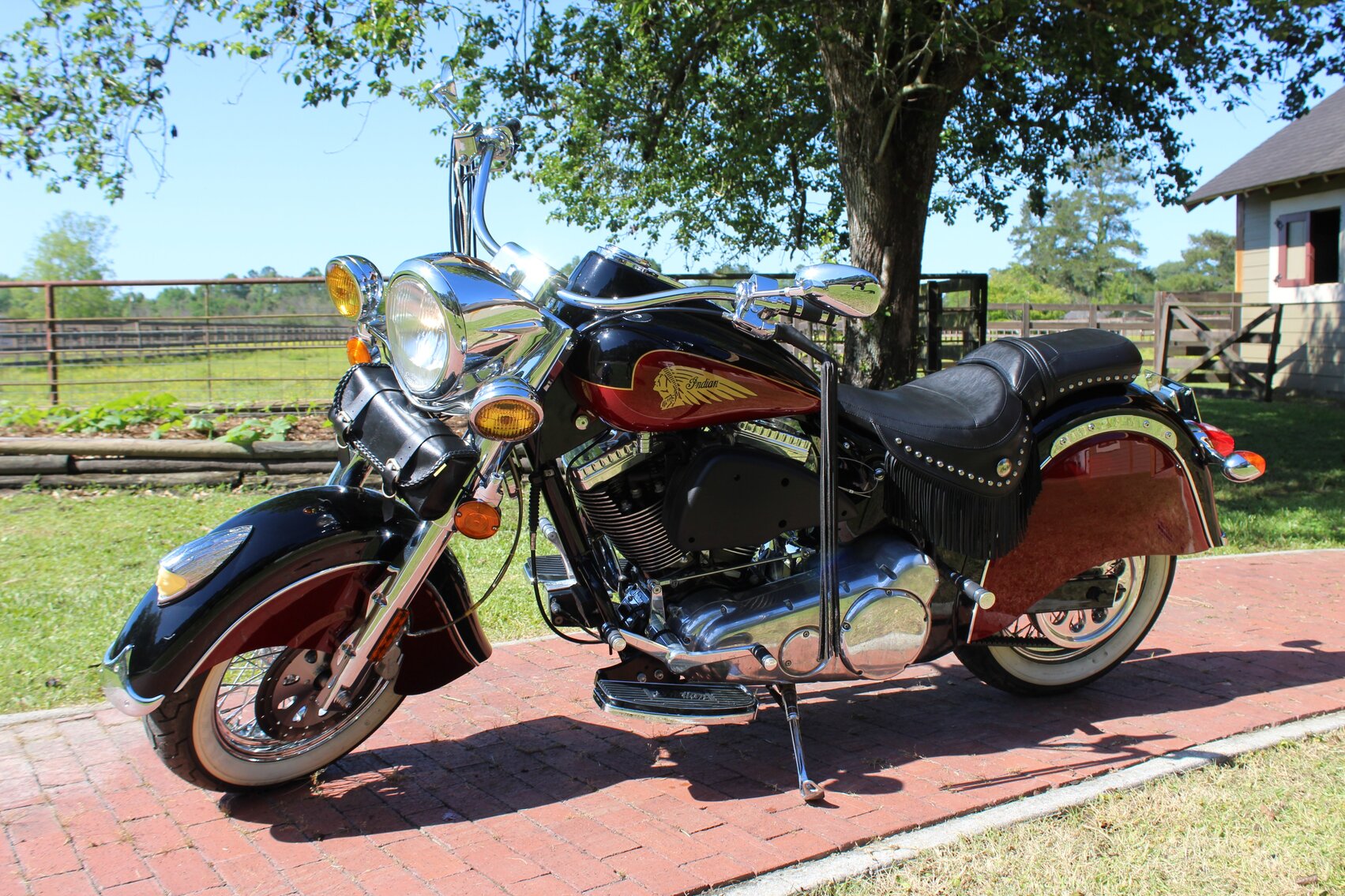 2002 INDIAN CHIEF DELUXE | Bank Owned | Offered at No Reserve 
