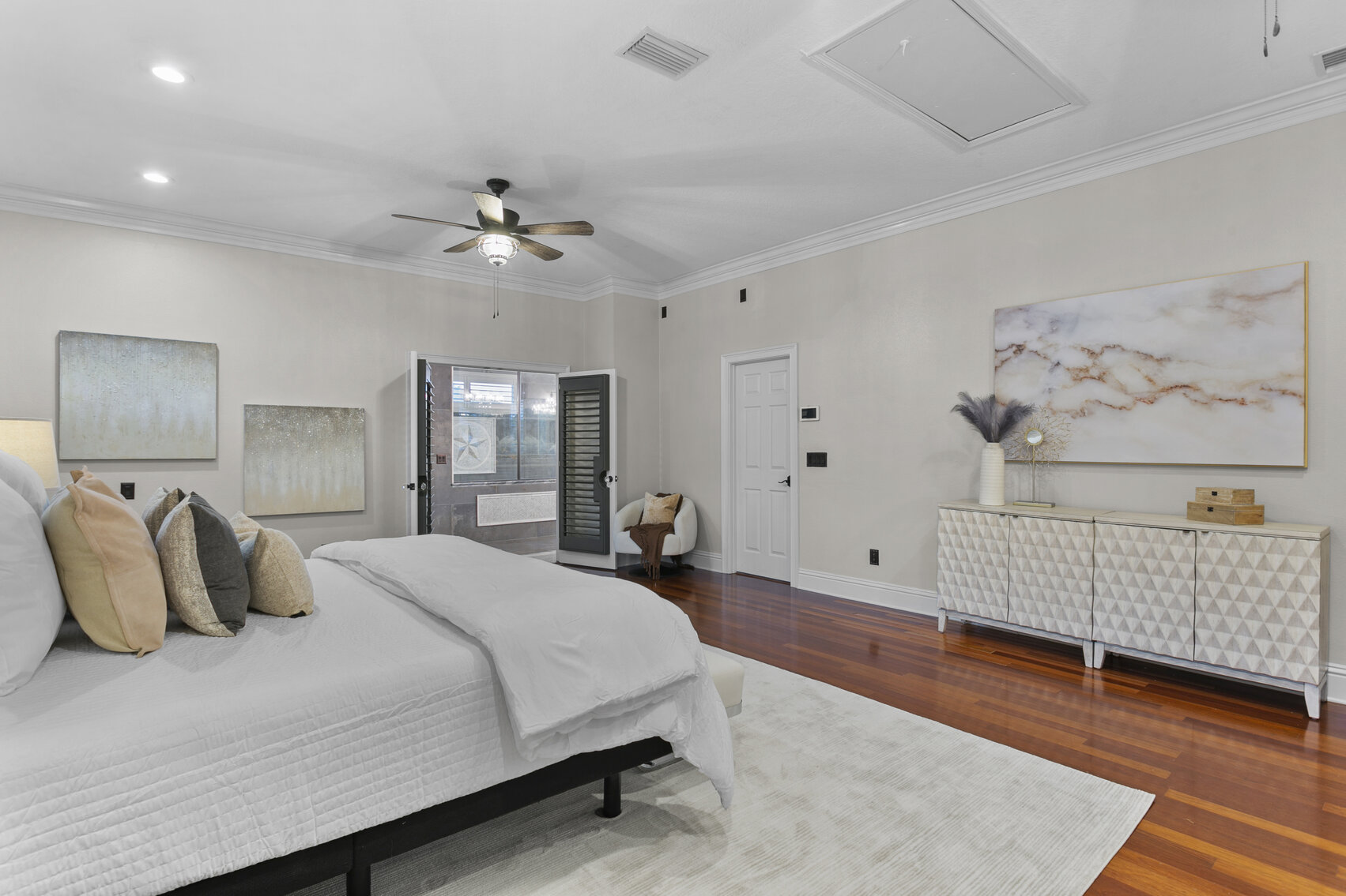 Image for For Sale ONLY at AUCTION Multigenerational 6 Bedroom 5,274 Sq. Ft. Home