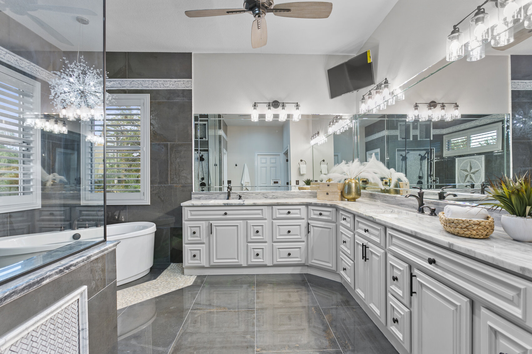 Image for For Sale ONLY at AUCTION Multigenerational 6 Bedroom 5,274 Sq. Ft. Home