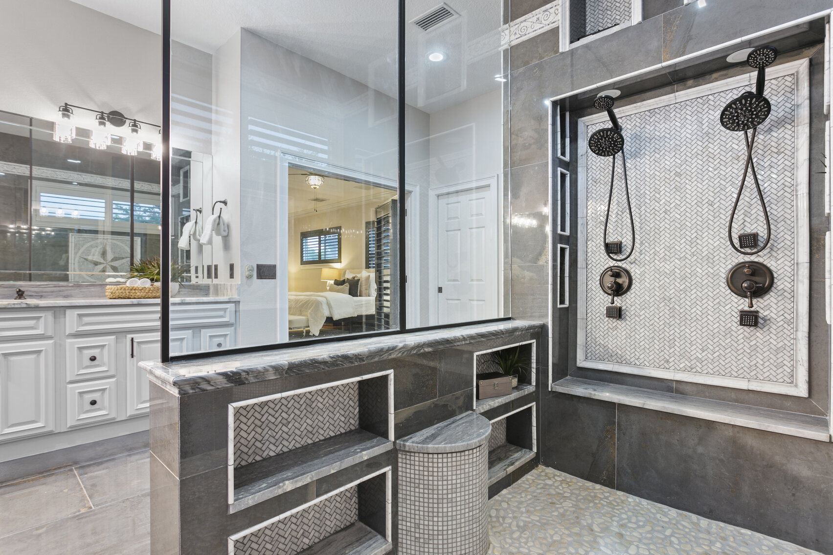 Image for For Sale ONLY at AUCTION Multigenerational 6 Bedroom 5,274 Sq. Ft. Home