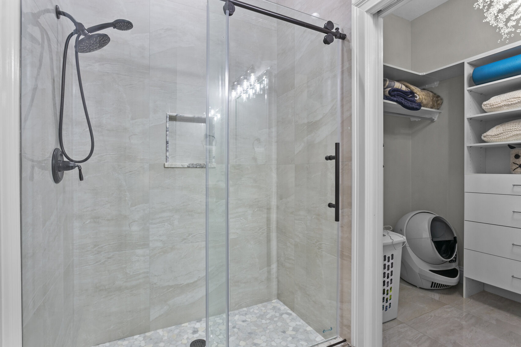 Image for For Sale ONLY at AUCTION Multigenerational 6 Bedroom 5,274 Sq. Ft. Home