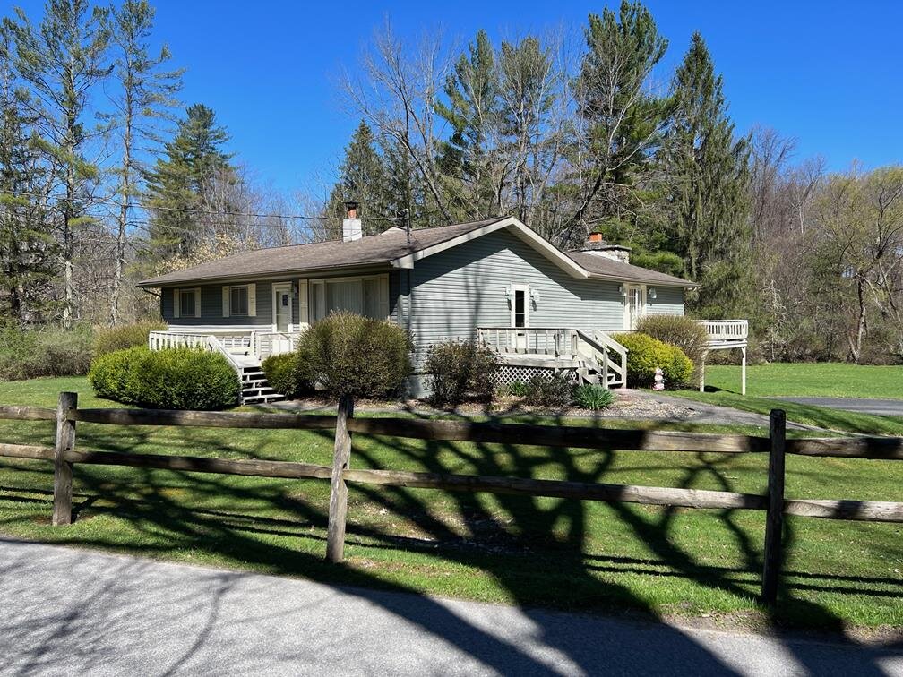 Image for SOLD $143,000 - 3 Bedroom Home on a Large Flat Lot