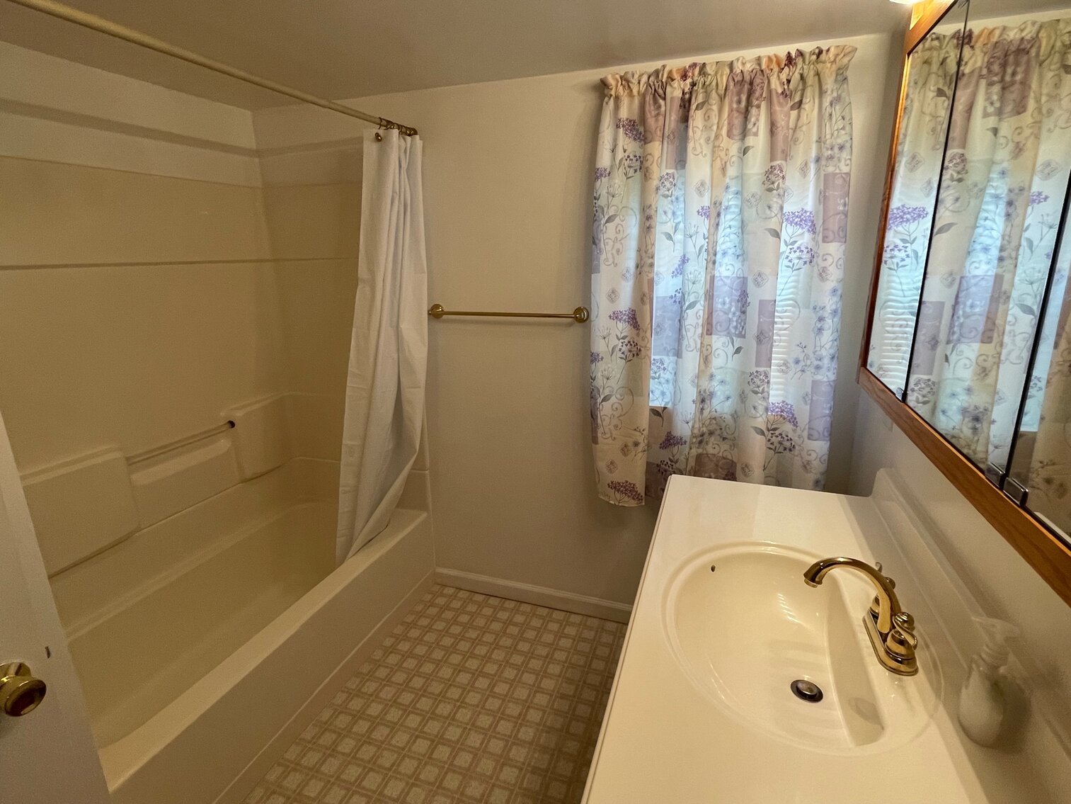 Image for SOLD $143,000 - Move-in Ready 3 Bedroom with Workshop