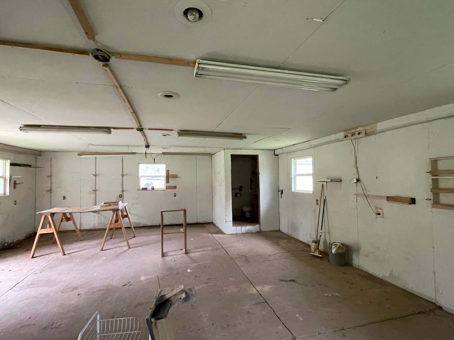 Image for SOLD $143,000 - Move-in Ready 3 Bedroom with Workshop