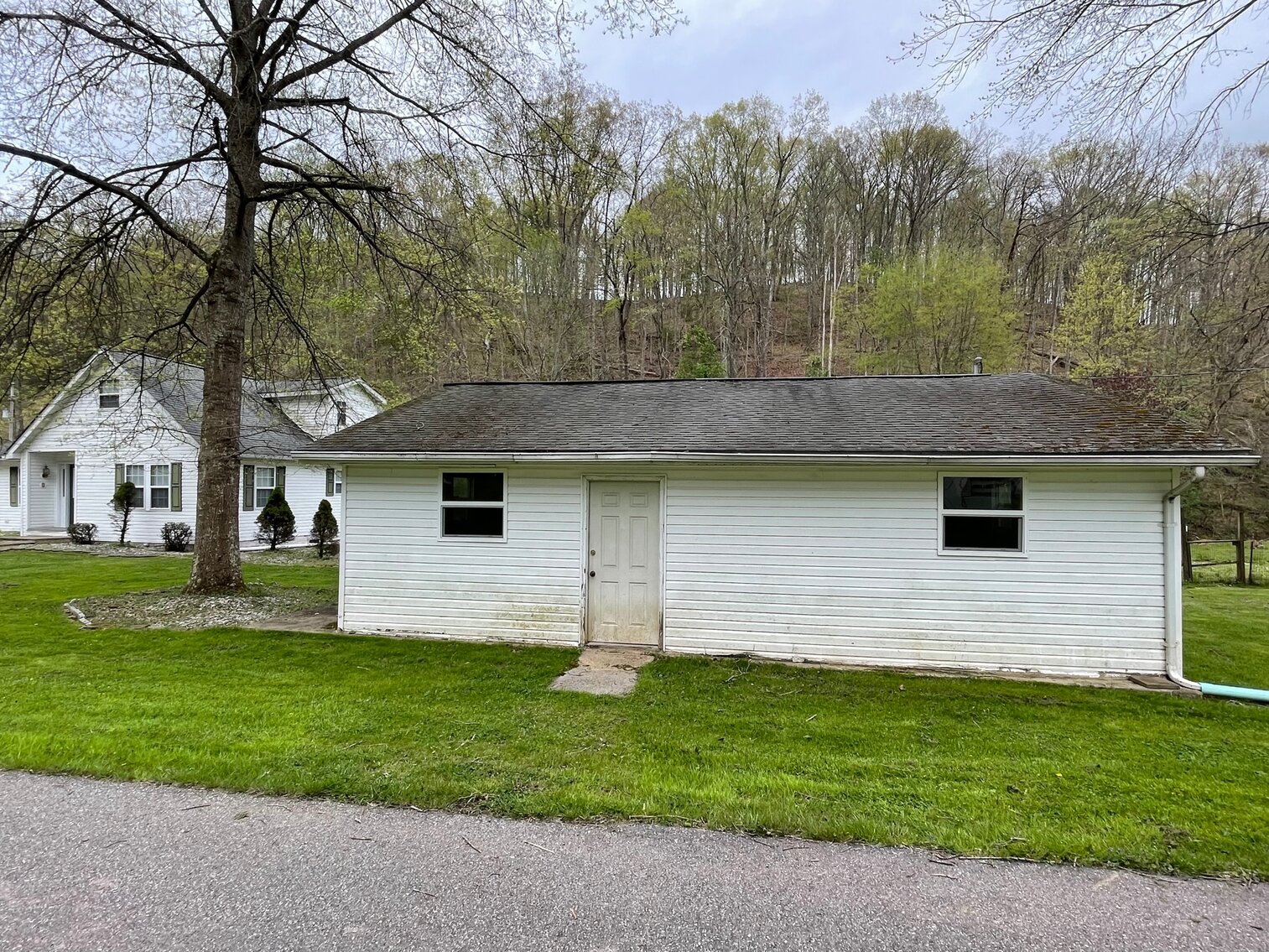 Image for SOLD $143,000 - Move-in Ready 3 Bedroom with Workshop